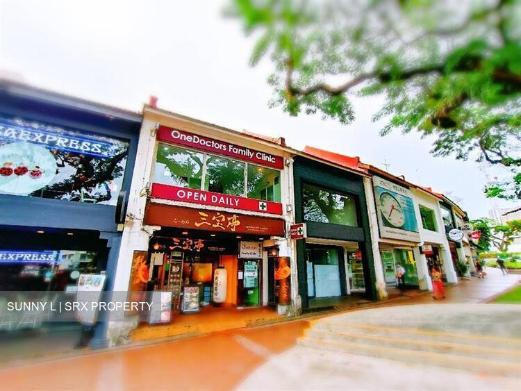 Prime Holland Village Restaurant, High Visibility, MRT (D10), Retail #518331651